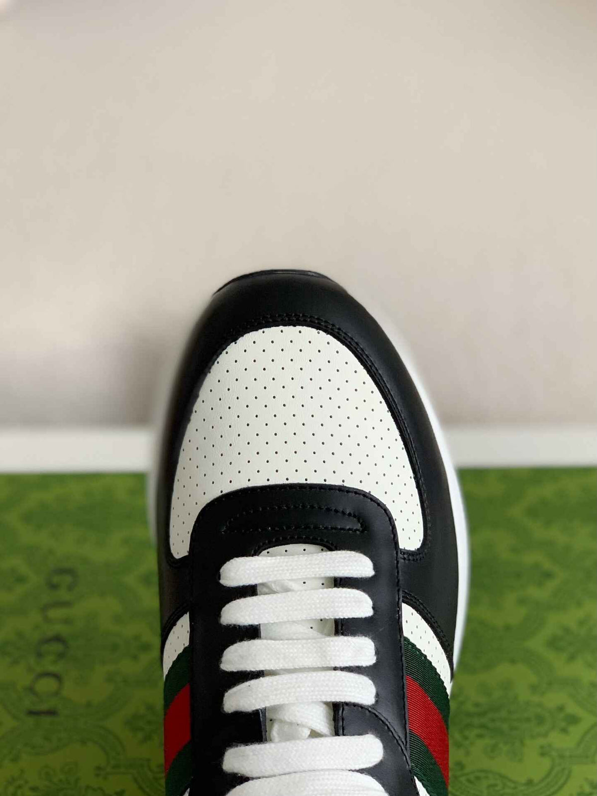 Gucci Mac80 Sneaker – Black & White Leather with Green/Red Web