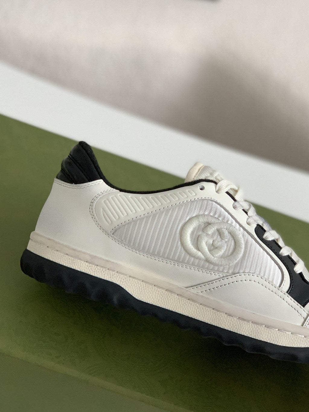 Gucci Re-Web Sneaker – White & Black Leather Mesh