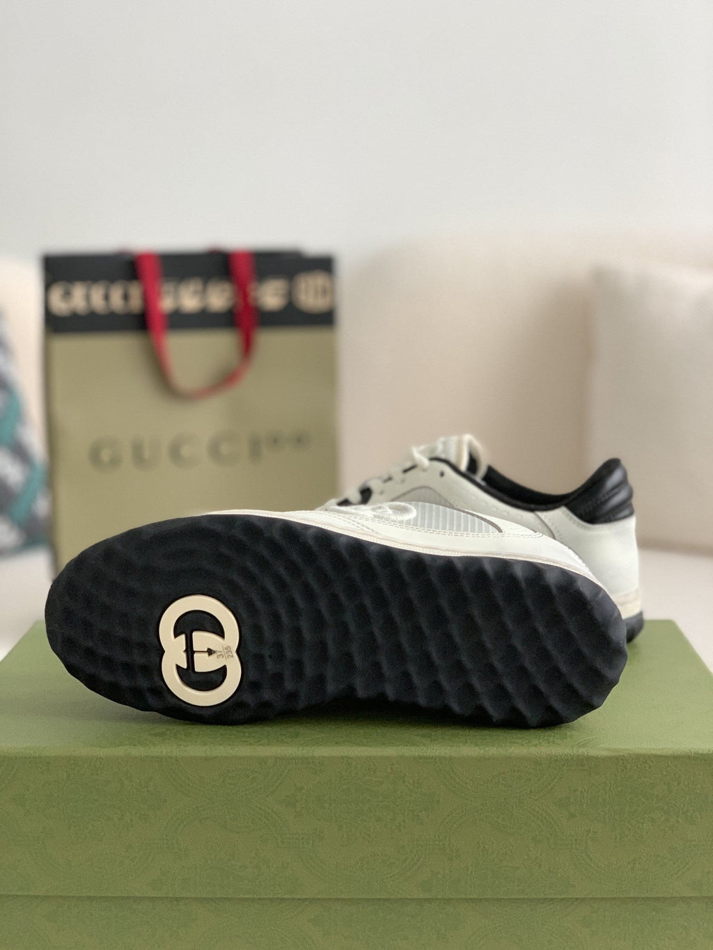 Gucci Re-Web Sneaker – White & Black Leather Mesh