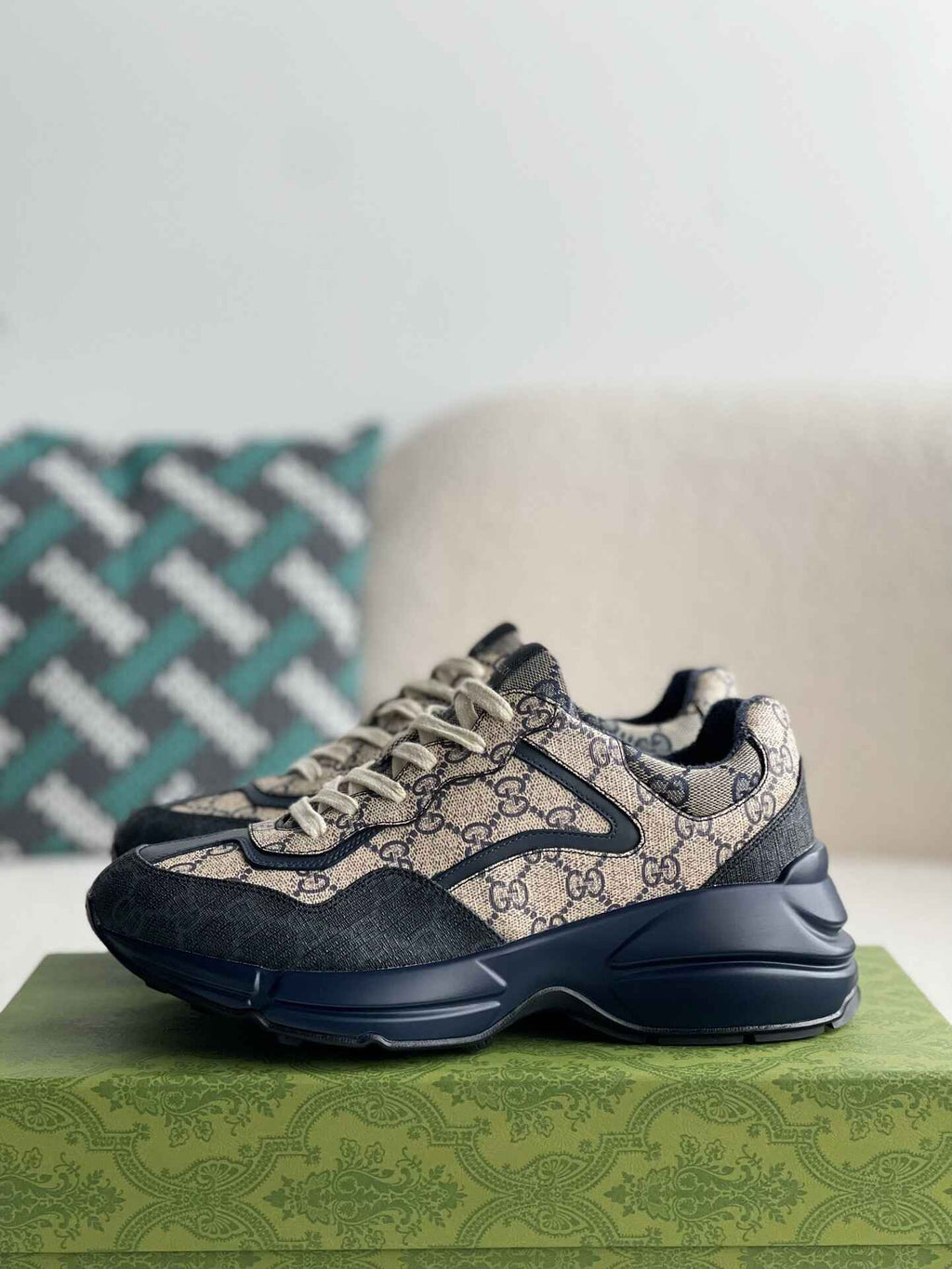 Gucci Rhyton Sneaker – Blue & Beige GG Supreme Canvas