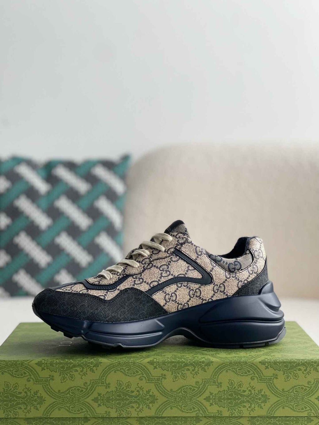 Gucci Rhyton Sneaker – Blue & Beige GG Supreme Canvas