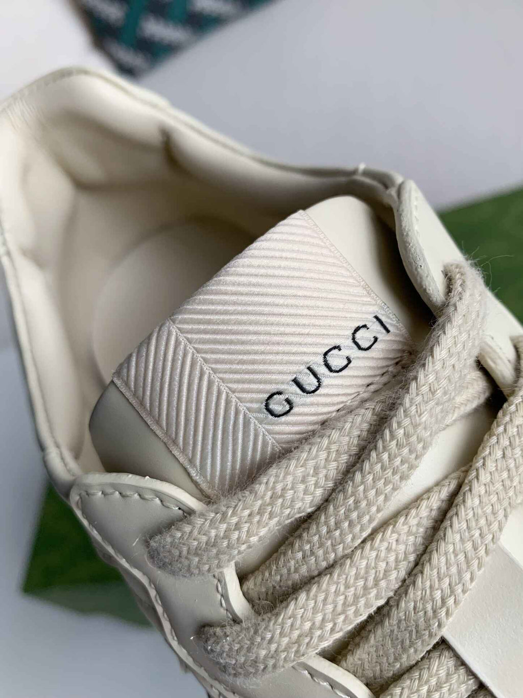 Gucci Rhyton Sneaker – Ivory Leather with Pink Interlocking G