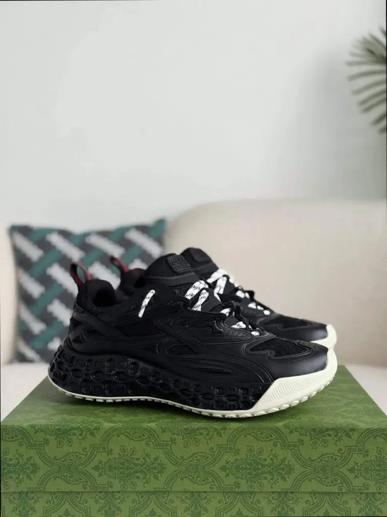 Gucci Run Sneaker – Black Technical Mesh & Rubber