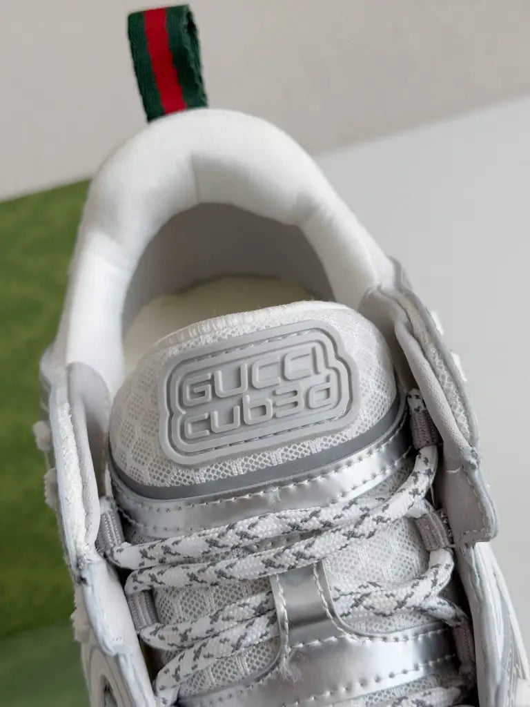 Gucci Run Sneaker – White & Silver Metallic