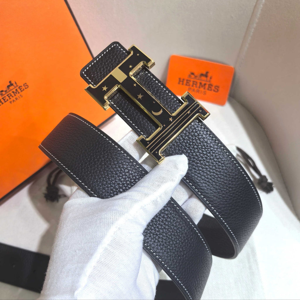 Hermès Black Reversible Leather Strap 32 mm Belt - Gold & Black Celestial H Buckle