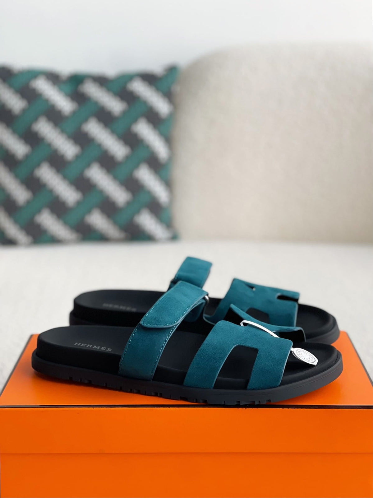 Hermès Bleu Turquin Suede Goatskin Chypre Sandal