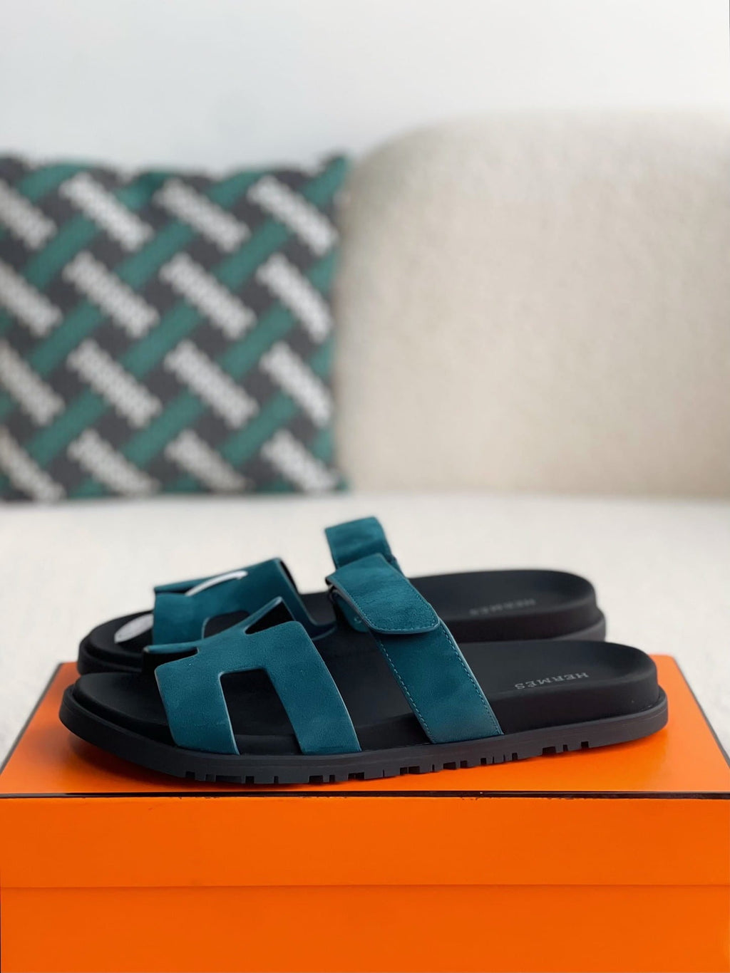 Hermès Bleu Turquin Suede Goatskin Chypre Sandal