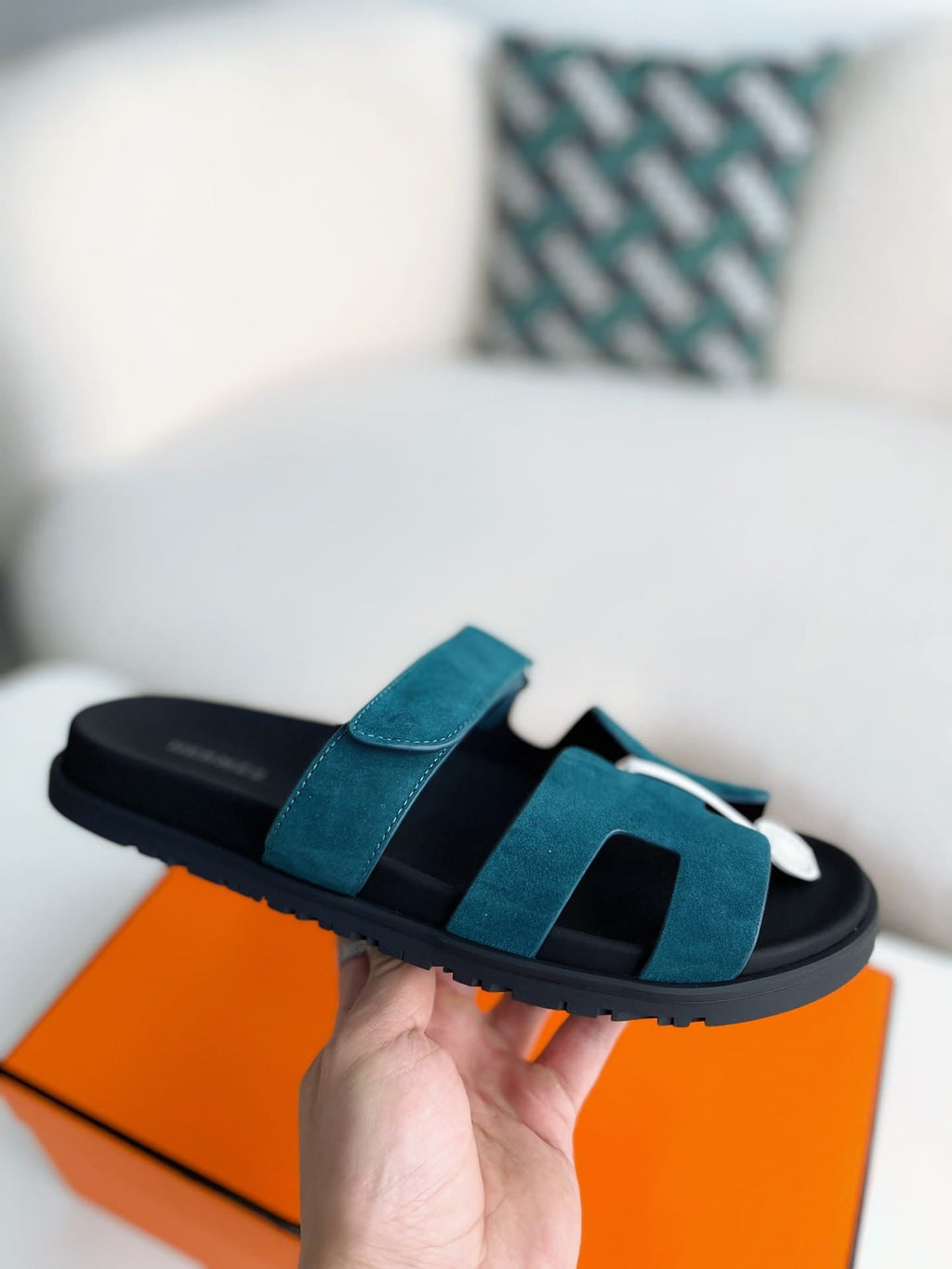 Hermès Bleu Turquin Suede Goatskin Chypre Sandal
