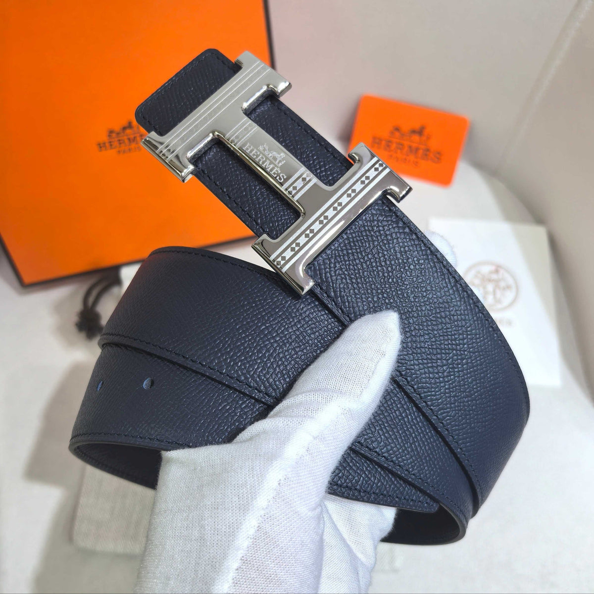 Hermès Marine Blue Reversible Leather Strap 32 mm Belt - Silver Guilloché H Buckle