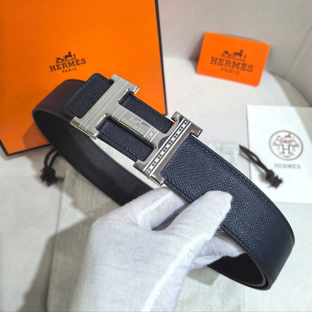 Hermès Marine Blue Reversible Leather Strap 32 mm Belt - Silver Guilloché H Buckle