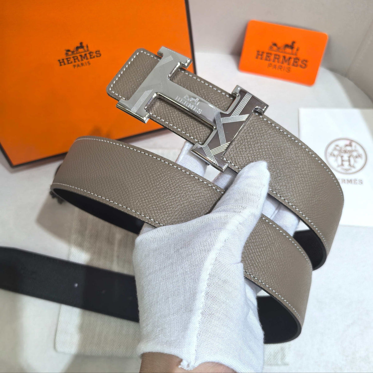 Hermès Étoupe Reversible Leather Strap 32 mm Belt - Silver Guilloché H Buckle