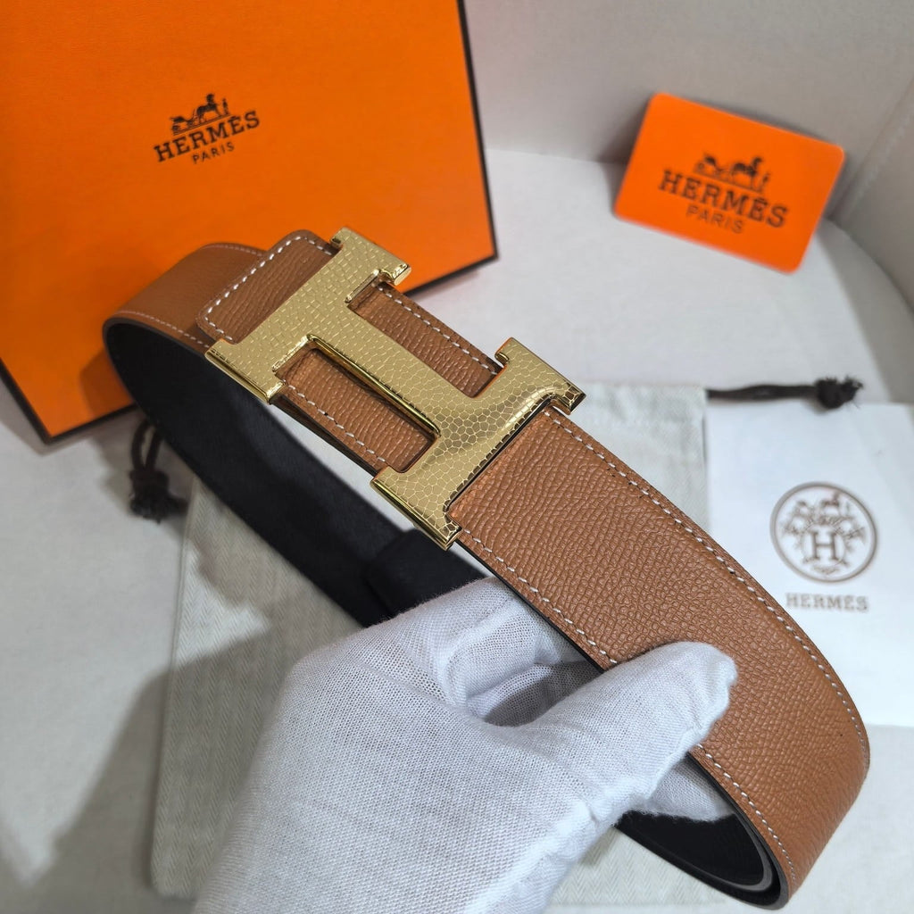 Hermès Gold Reversible Leather Strap 32 mm Belt - Gold Martelé H Buckle