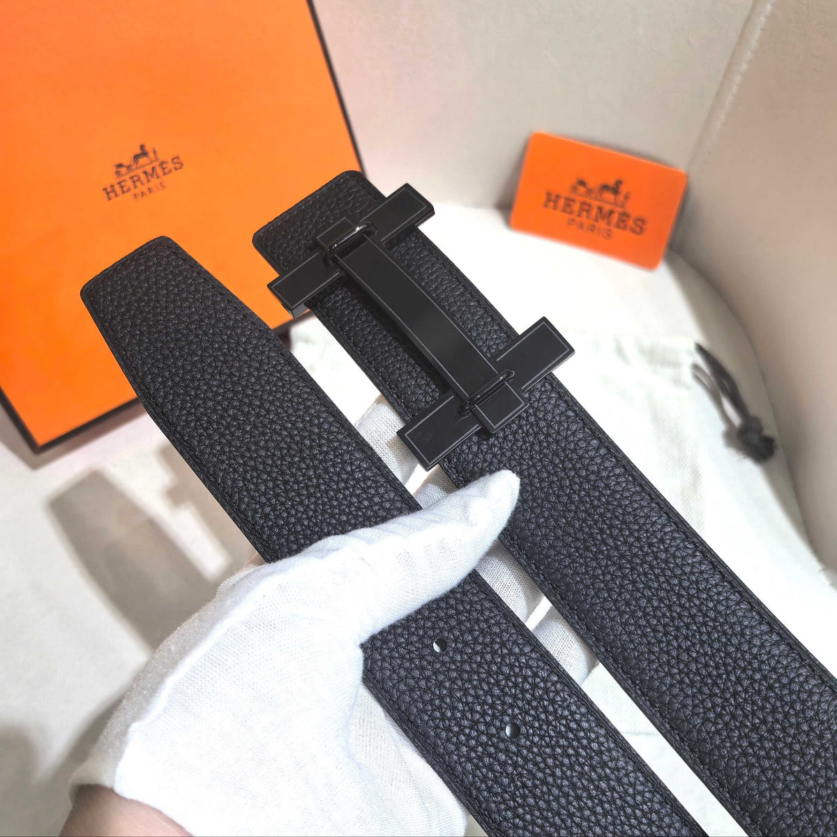 Hermès H au Carre Belt Buckle & Reversible Leather Strap 32 mm - All Black PVD