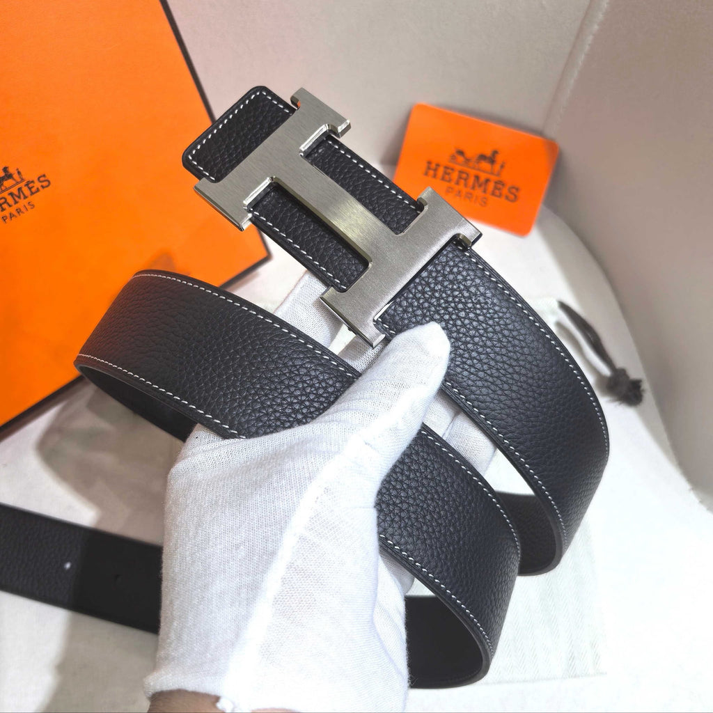 Hermès H au Carre Belt Buckle & Reversible Leather Strap 32 mm - Black with Brushed Silver