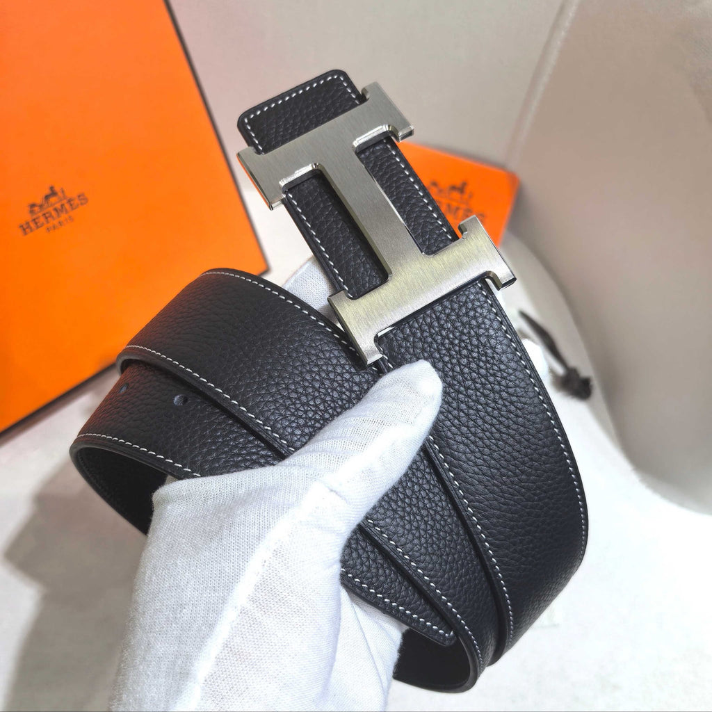 Hermès H au Carre Belt Buckle & Reversible Leather Strap 32 mm - Black with Brushed Silver
