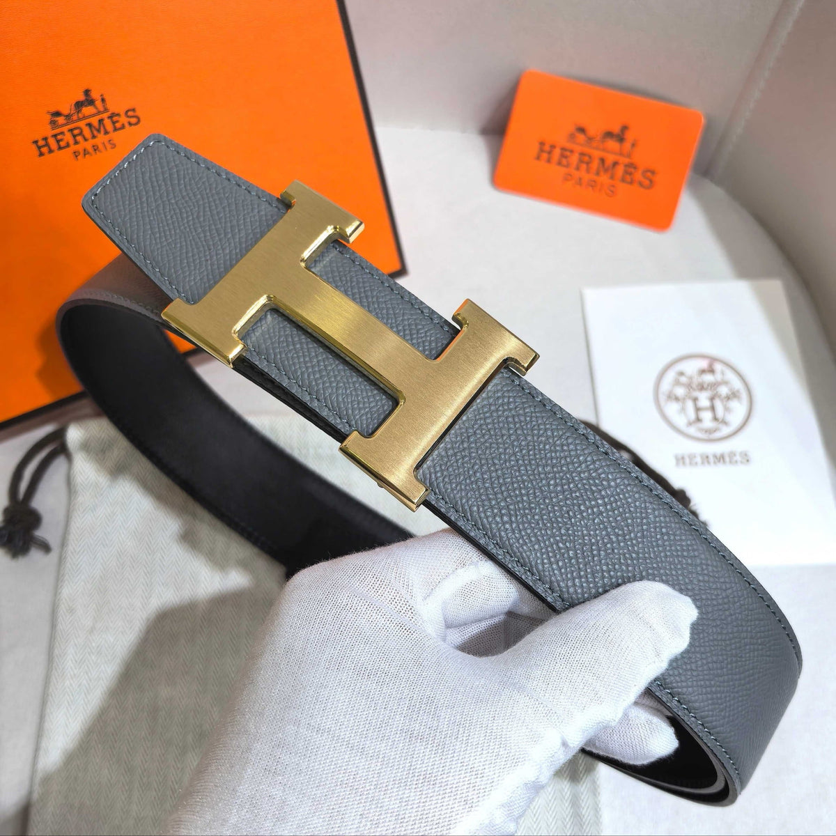 Hermès H au Carre Belt Buckle & Reversible Leather Strap 32 mm - Etain Grey & Black