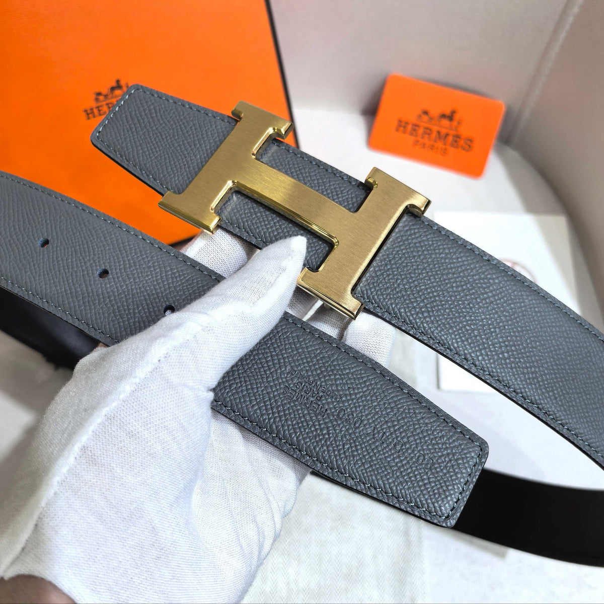 Hermès H au Carre Belt Buckle & Reversible Leather Strap 32 mm - Etain Grey & Black