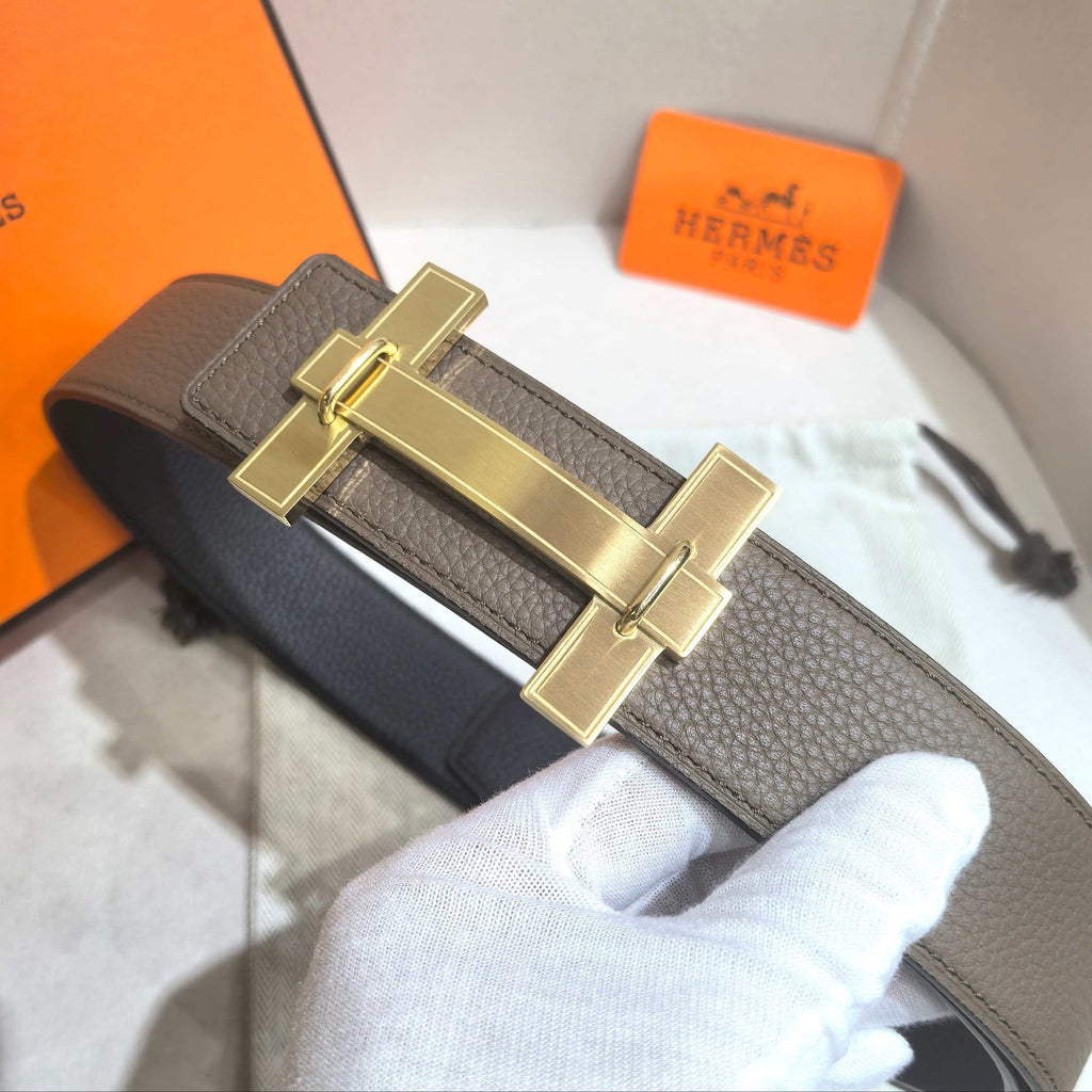 Hermès H au Carré Belt Buckle & Reversible Leather Strap 32 mm - Étoile & Black