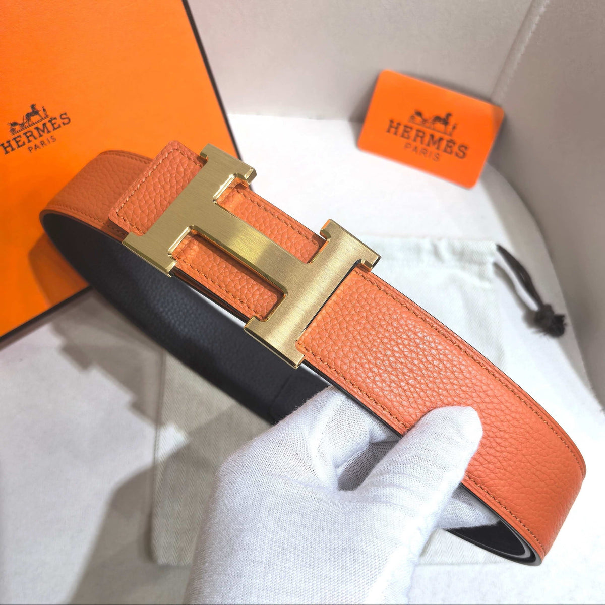 Hermès H au Carre Belt Buckle & Reversible Leather Strap 32 mm - Orange & Black