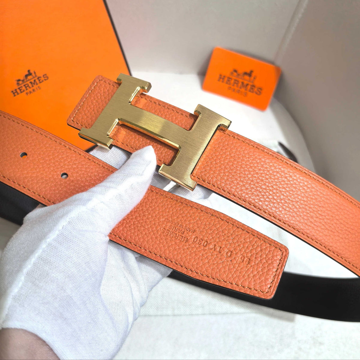 Hermès H au Carre Belt Buckle & Reversible Leather Strap 32 mm - Orange & Black