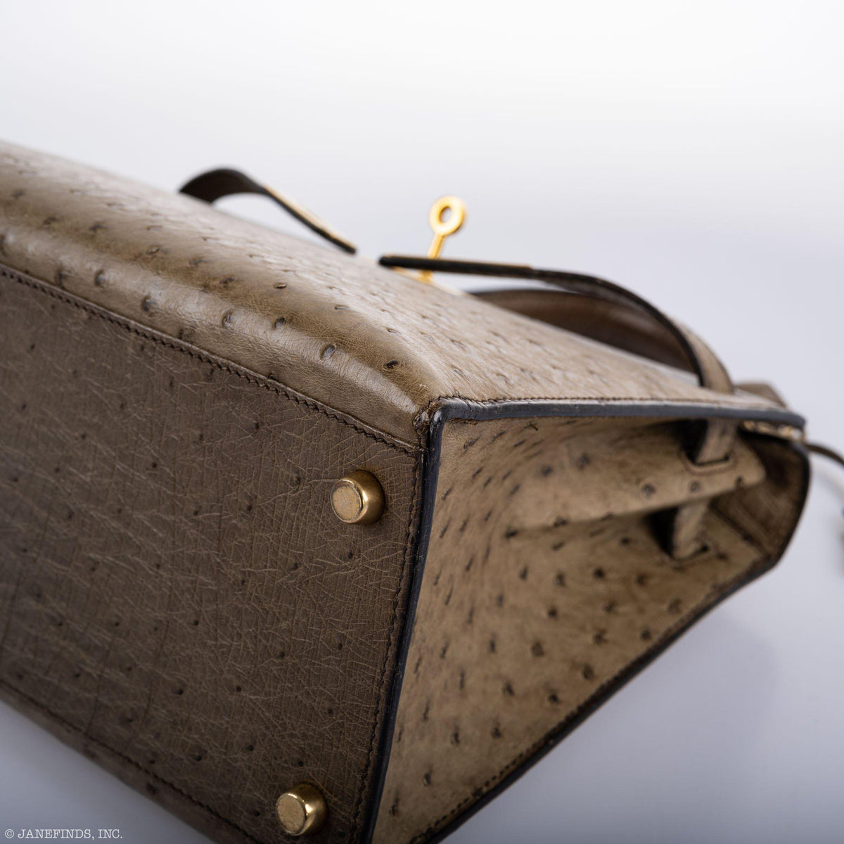 Hermes Kelly 28 Sellier Mousse Ostrich Gold Hardware - Circle W