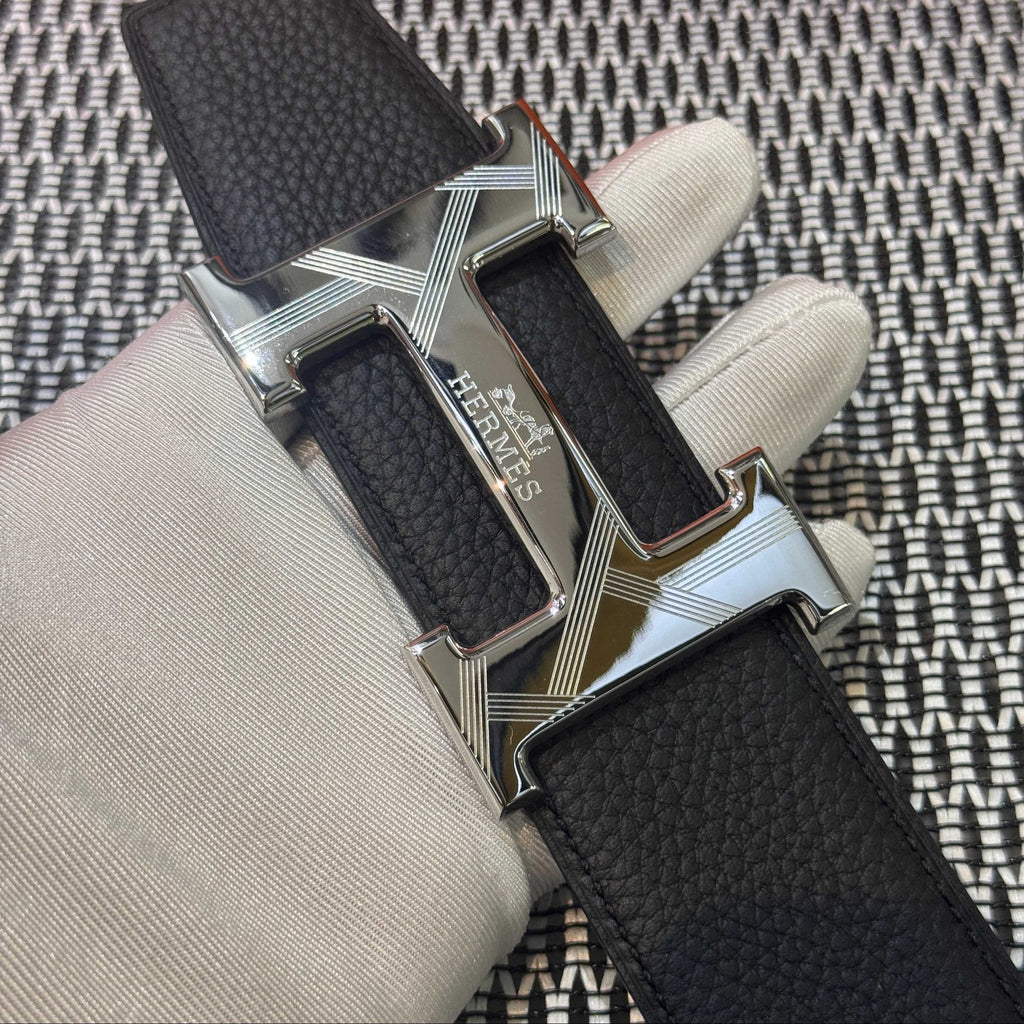 Hermès Leather Belt in Black with H Buckle 32mm - Silver Guilloché Hardware