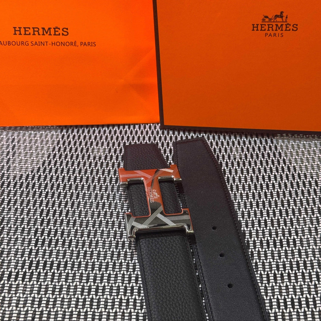 Hermès Leather Belt in Black with H Buckle 32mm - Silver Guilloché Hardware