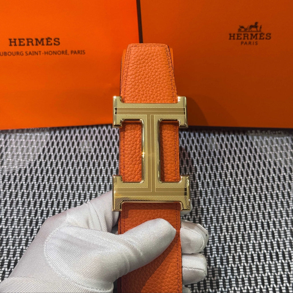 Hermès Leather Belt in Orange with H Buckle 32mm - Gold Guilloché Hardware