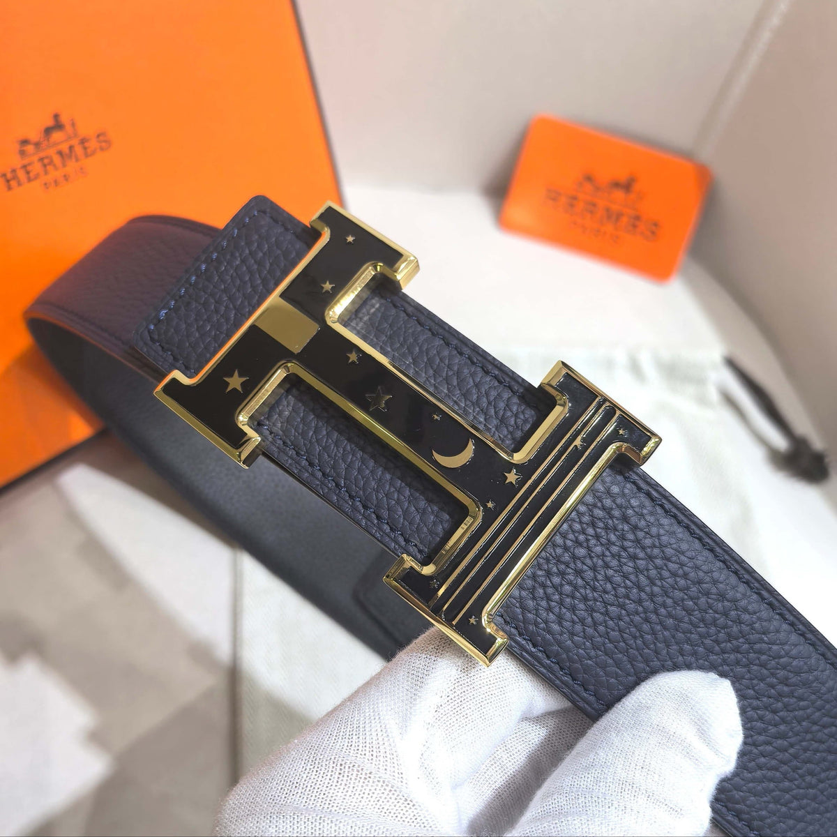 Hermès Marine Blue Reversible Leather Strap 32 mm Belt - Gold Celestial H Buckle