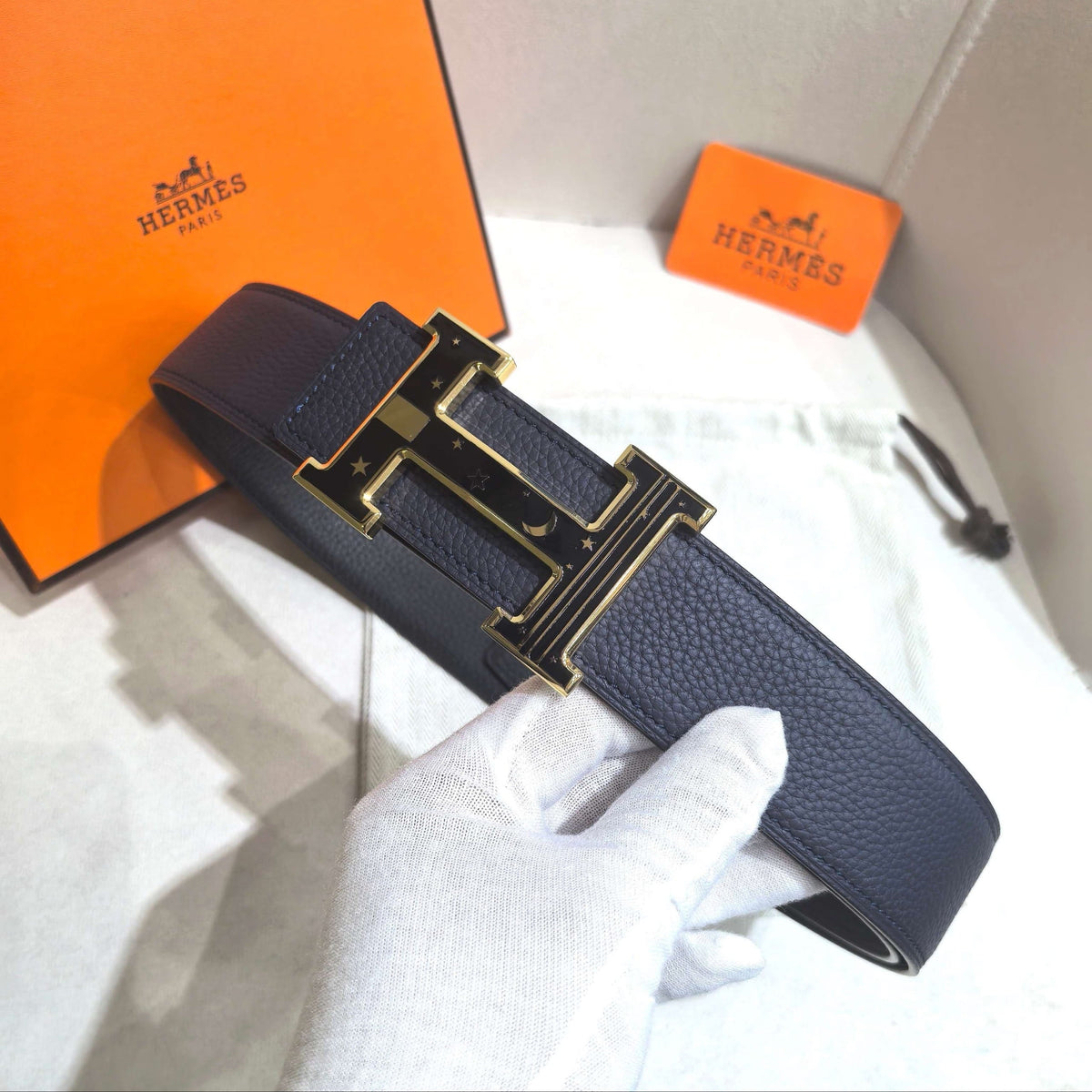 Hermès Marine Blue Reversible Leather Strap 32 mm Belt - Gold Celestial H Buckle