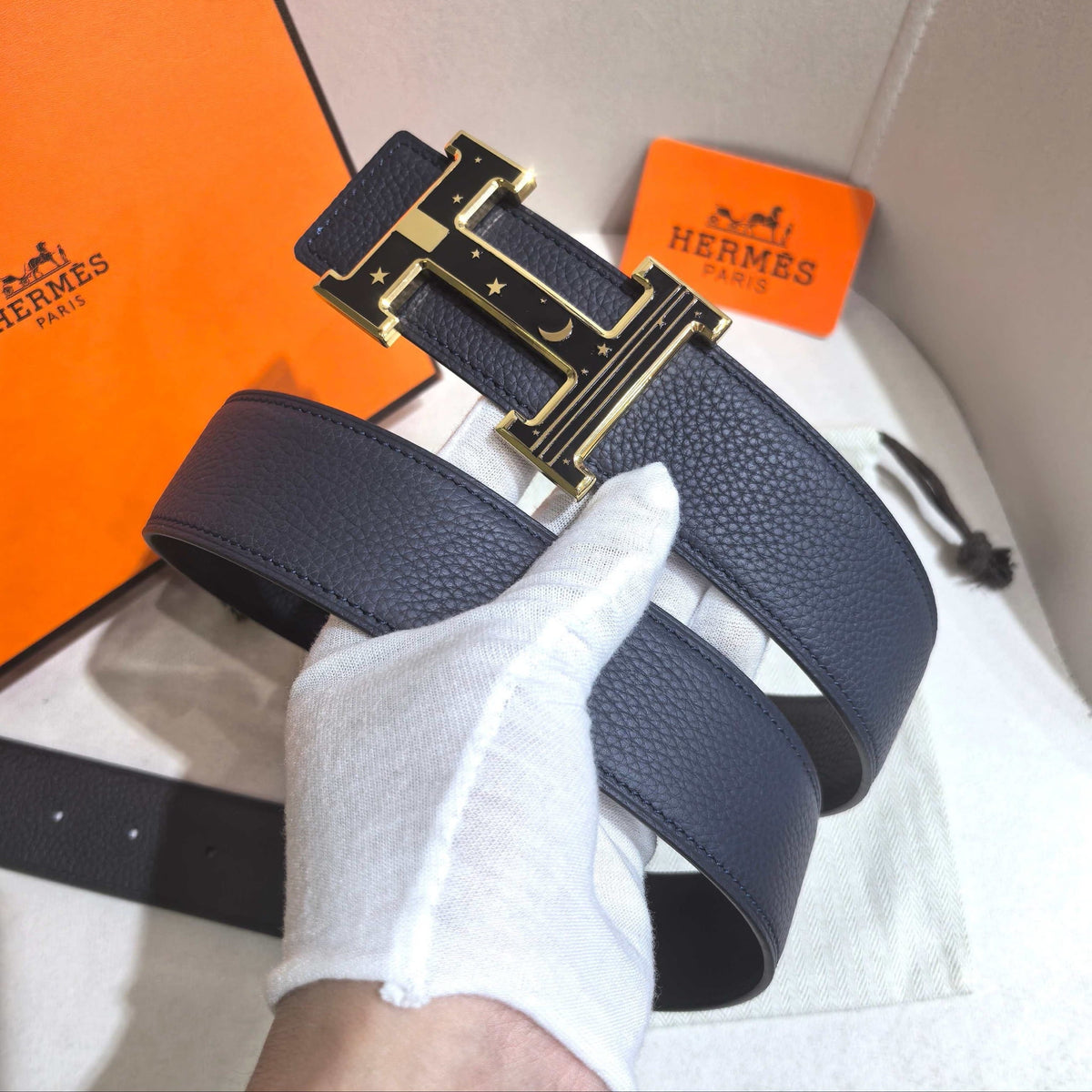 Hermès Marine Blue Reversible Leather Strap 32 mm Belt - Gold Celestial H Buckle