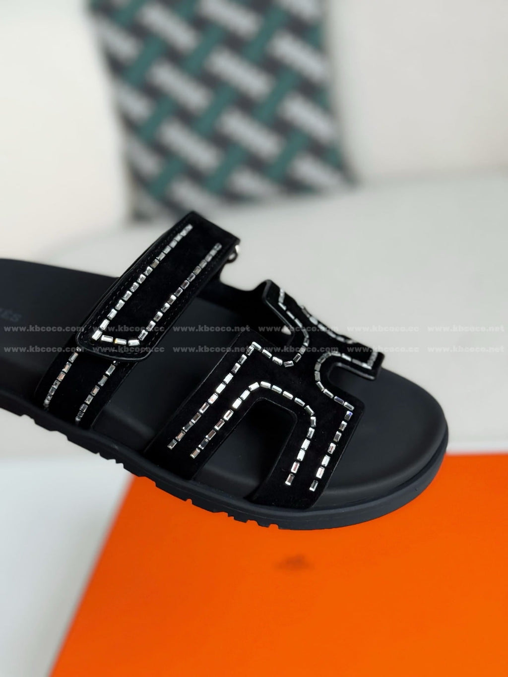 Hermès Noir Black Chypre Sandals