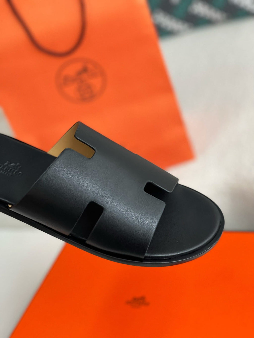 Hermès Noir Black Izmir Sandals