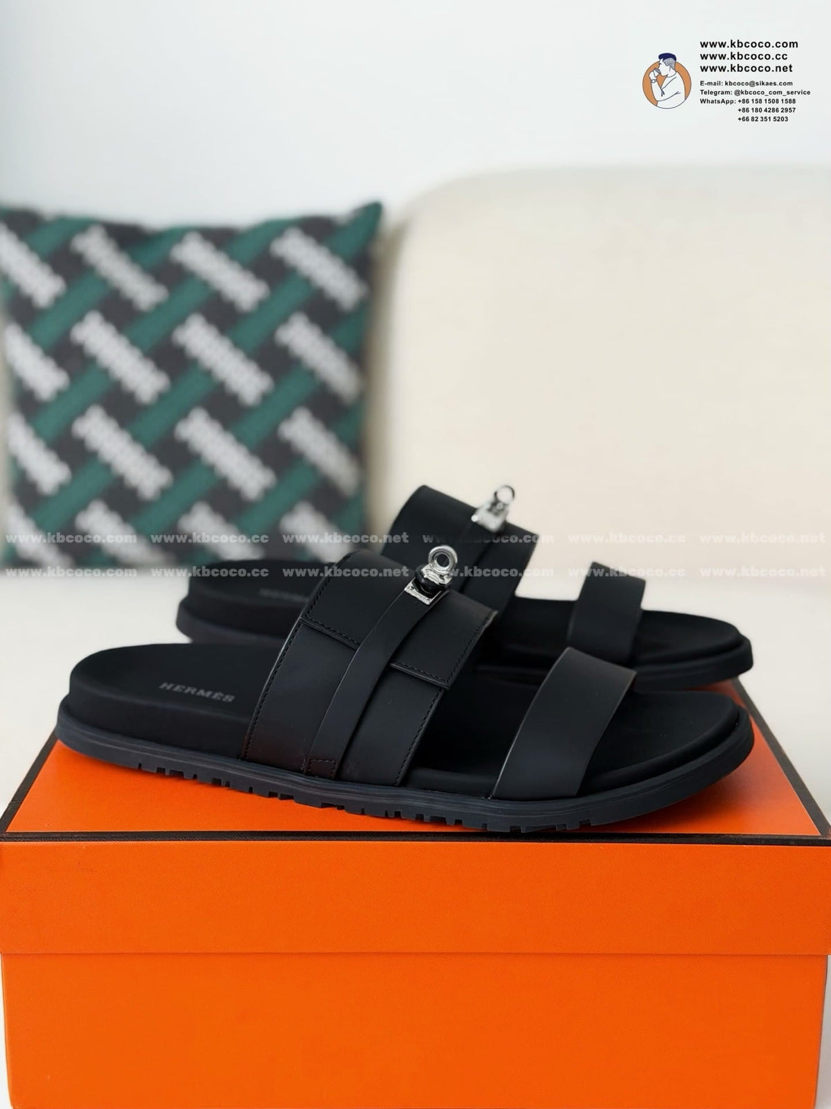 Hermès Noir Black Jackson Sandal