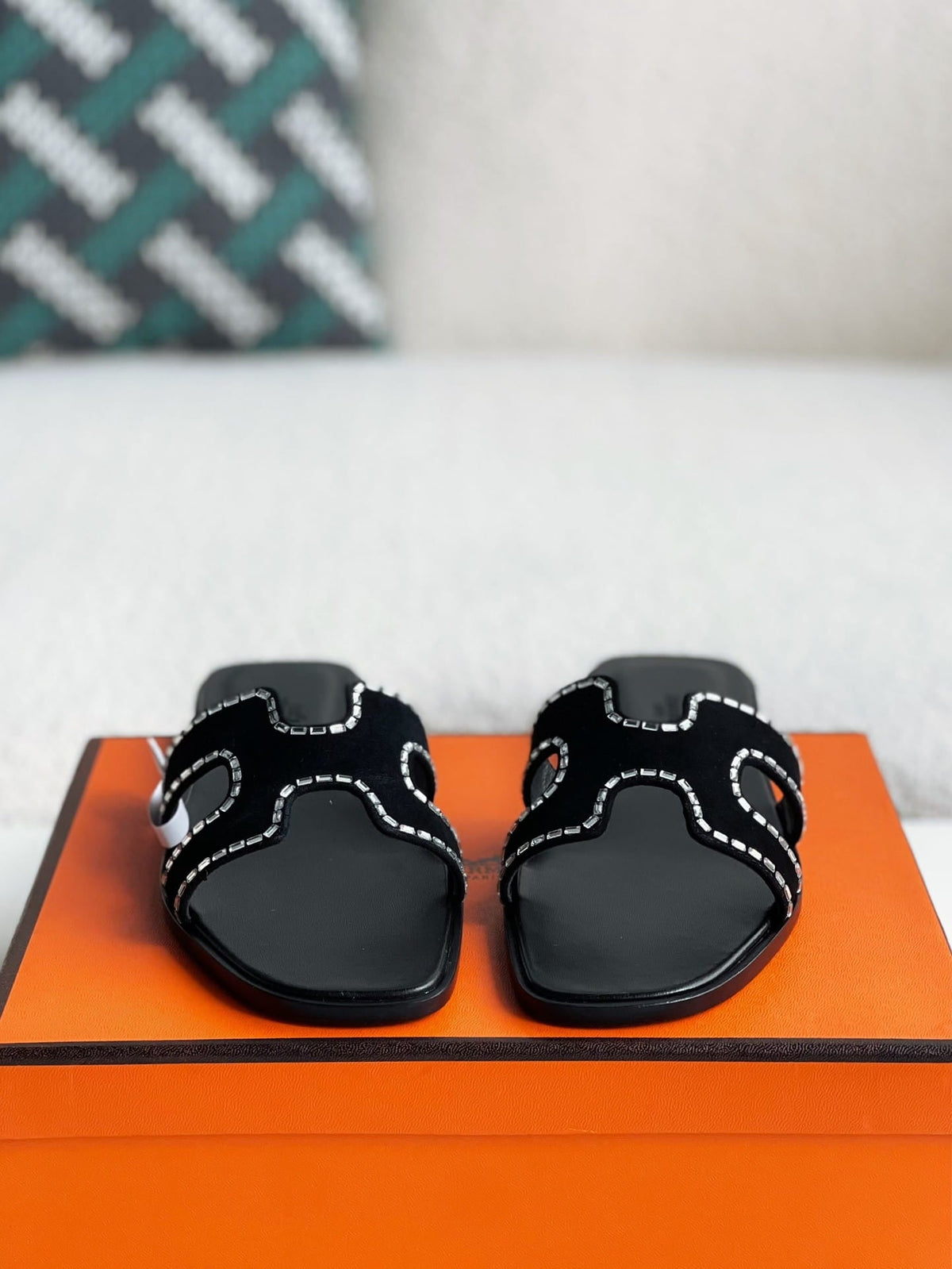 Hermès Noir Black Oran Women's Sandals