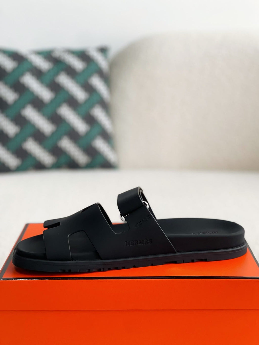 Hermès Techno Black Calfskin Chypre Sandals
