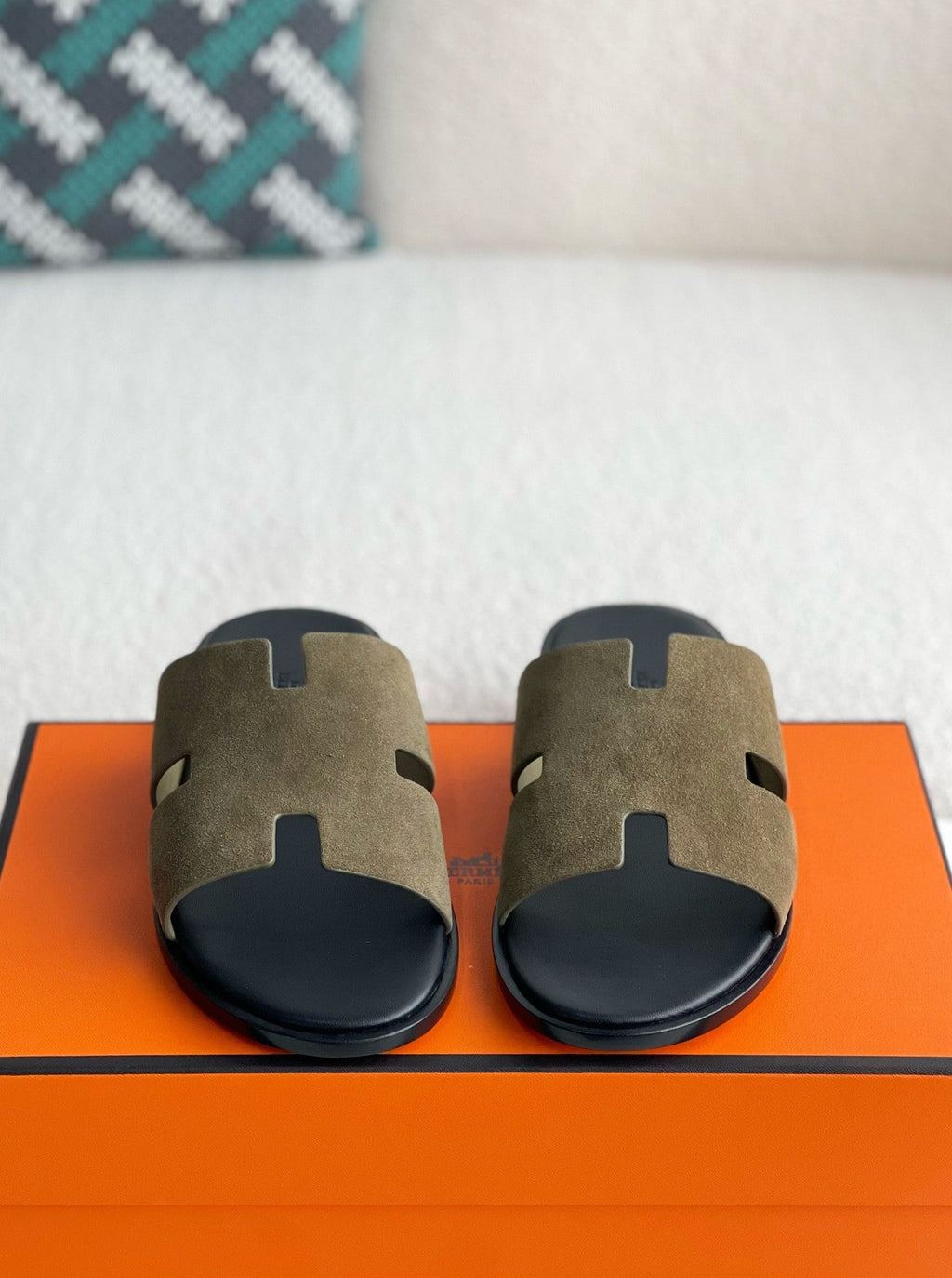 Hermès Vert Toundra Izmir Sandals