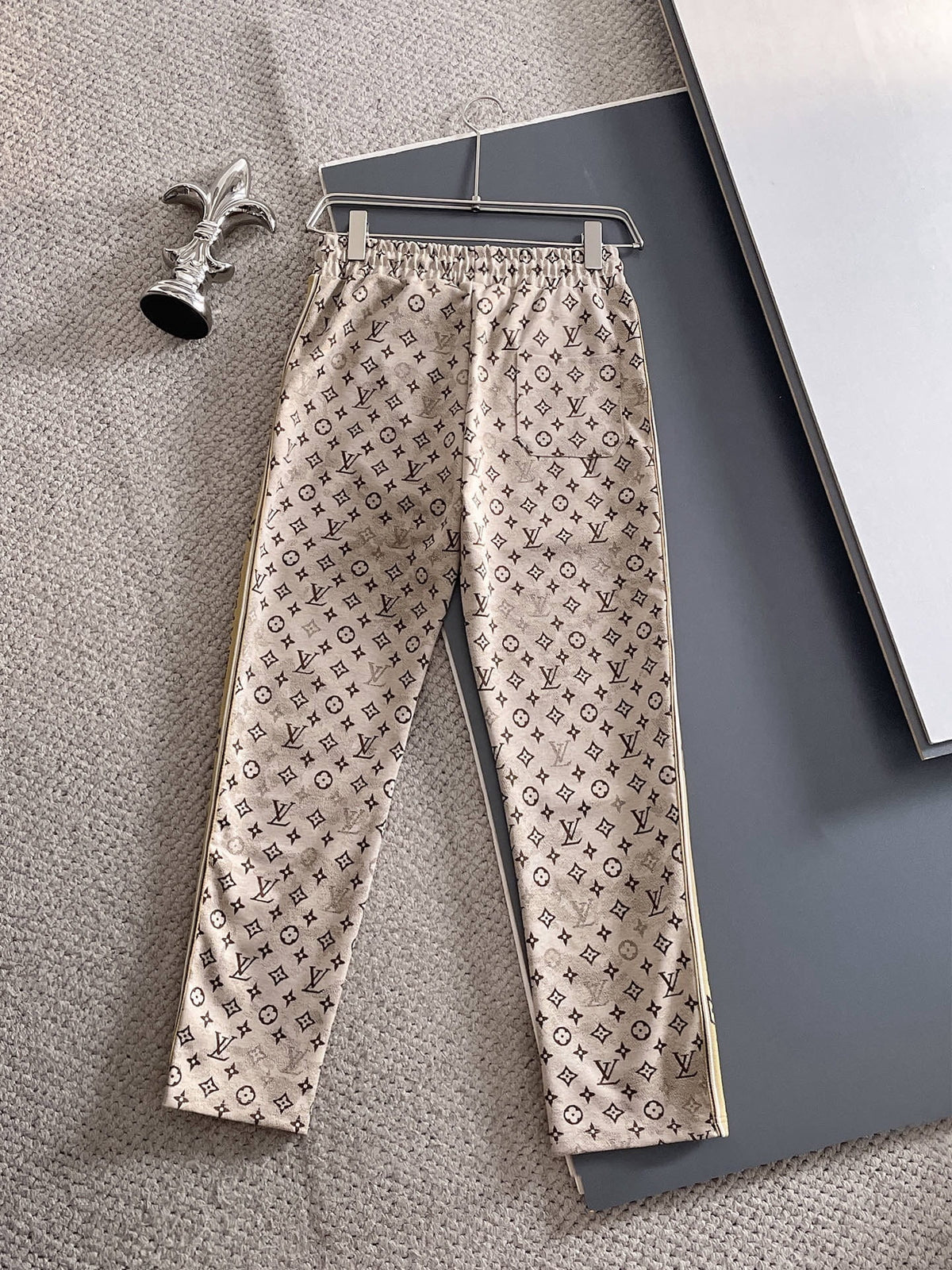Louis Vuitton LV Monogram Tracksuit Set - Cream & Beige Technical Knit Zip Jacket & Pants