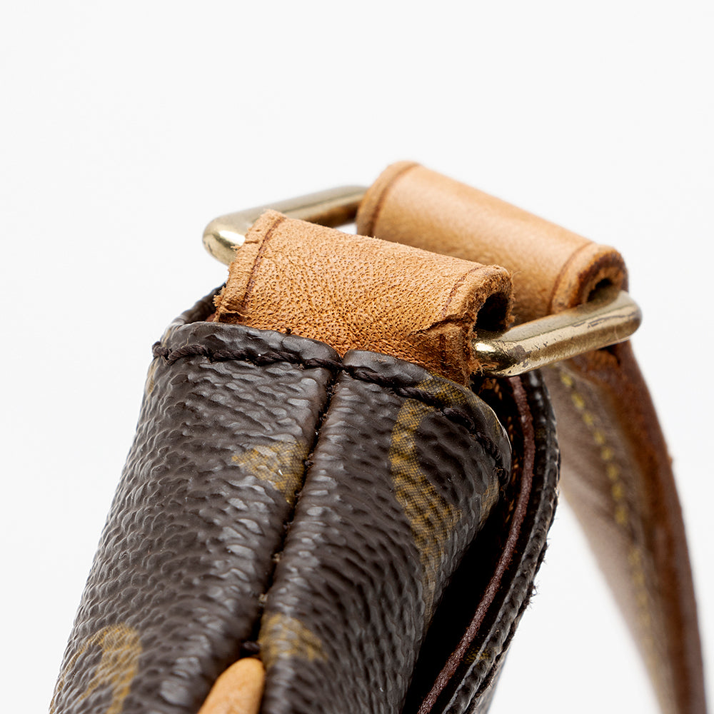 Louis Vuitton Vintage Monogram Canvas Musette Tango Short Strap (SHF-17822)