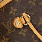 Louis Vuitton Monogram Canvas Neverfull GM Tote (SHF-17731)