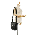 Louis Vuitton Taiga Yaranga (SHG-25474)