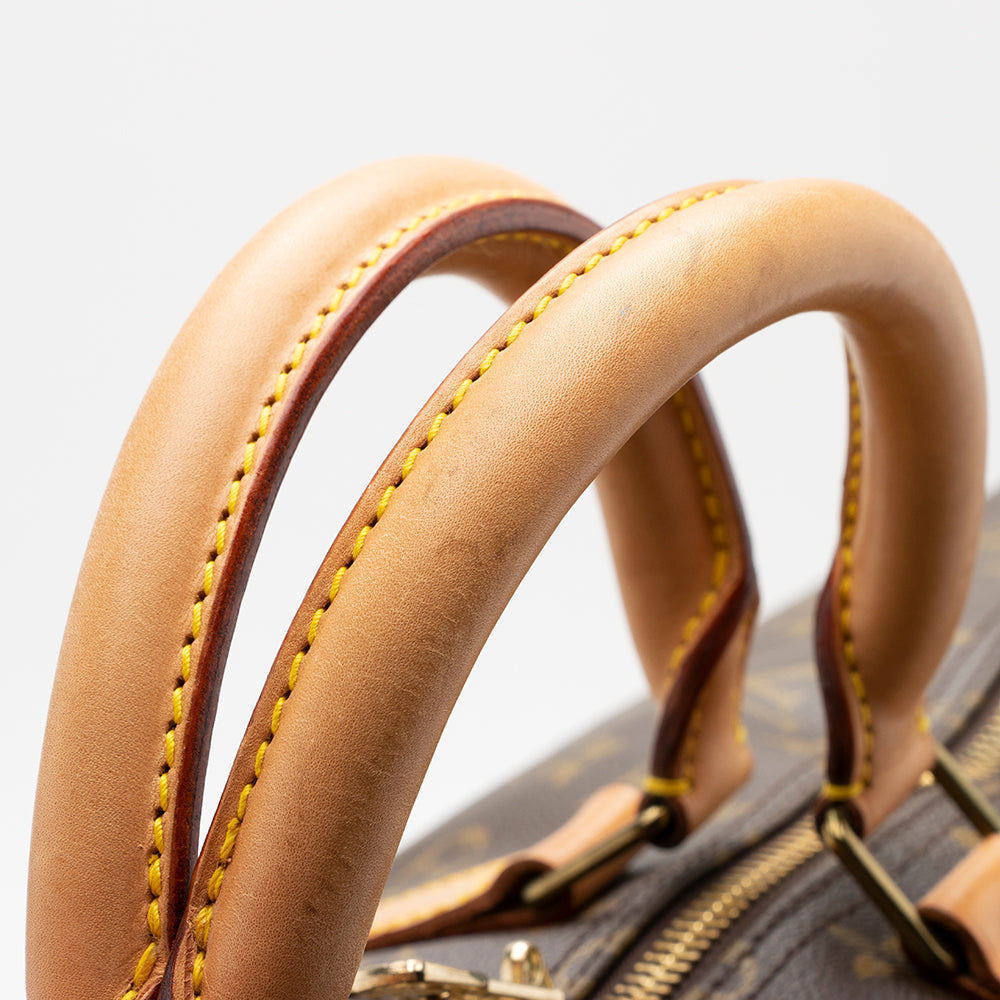 Louis Vuitton Vintage Monogram Canvas Keepall Bandouliere 60 Duffel Bag (SHF-16749)