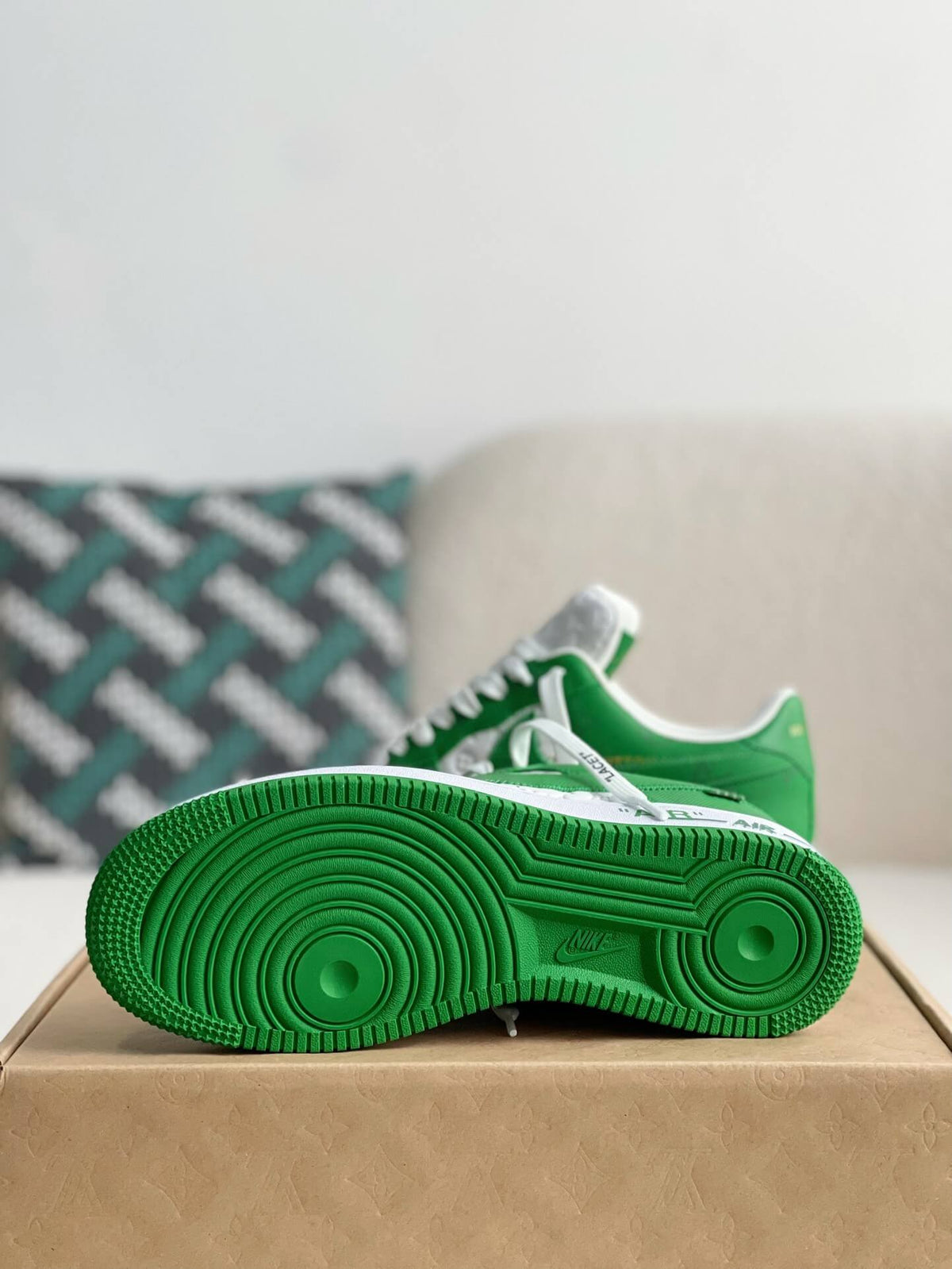 Louis Vuitton x Nike Air Force 1 Low Green White Monogram