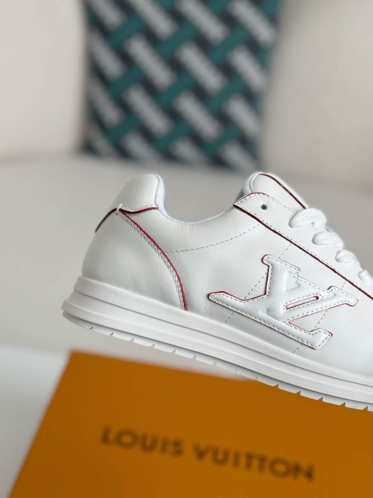 Louis Vuitton LV Butter Sneaker 'White/Burgundy'