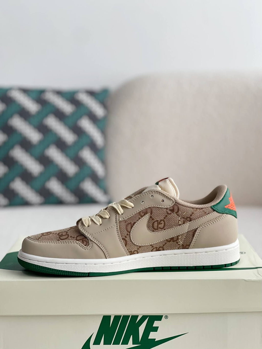 Nike Dunk Low x Gucci Custom – Beige GG Supreme & Green Leather