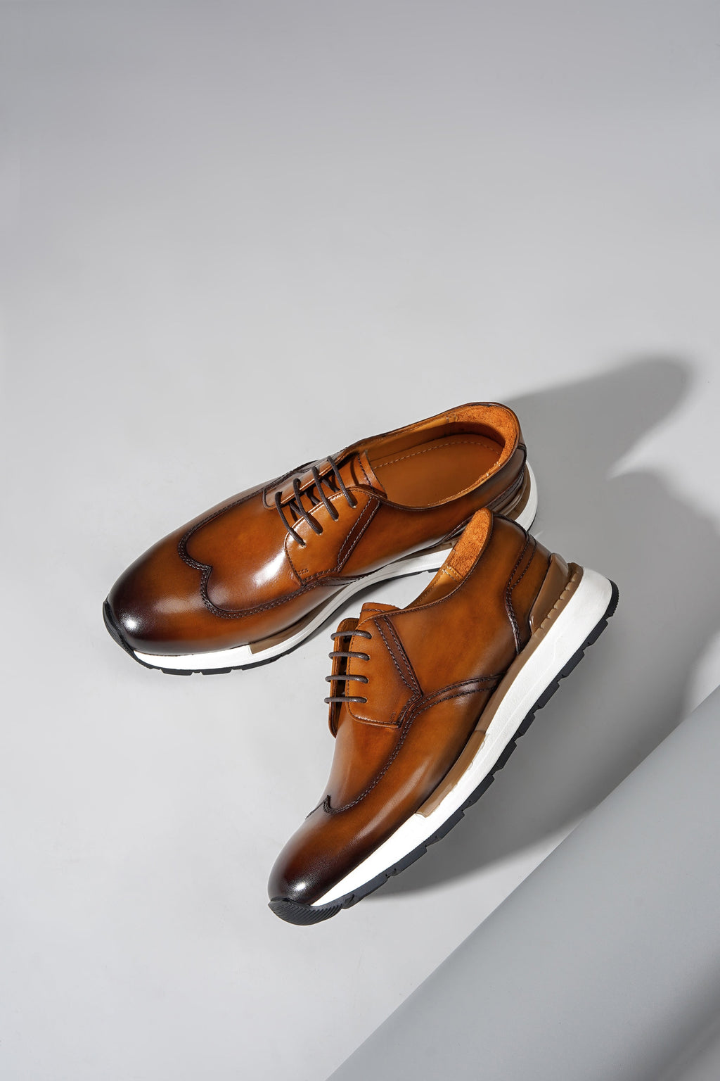 Amalfi Wingtip Derby Sneaker — Warm Tan