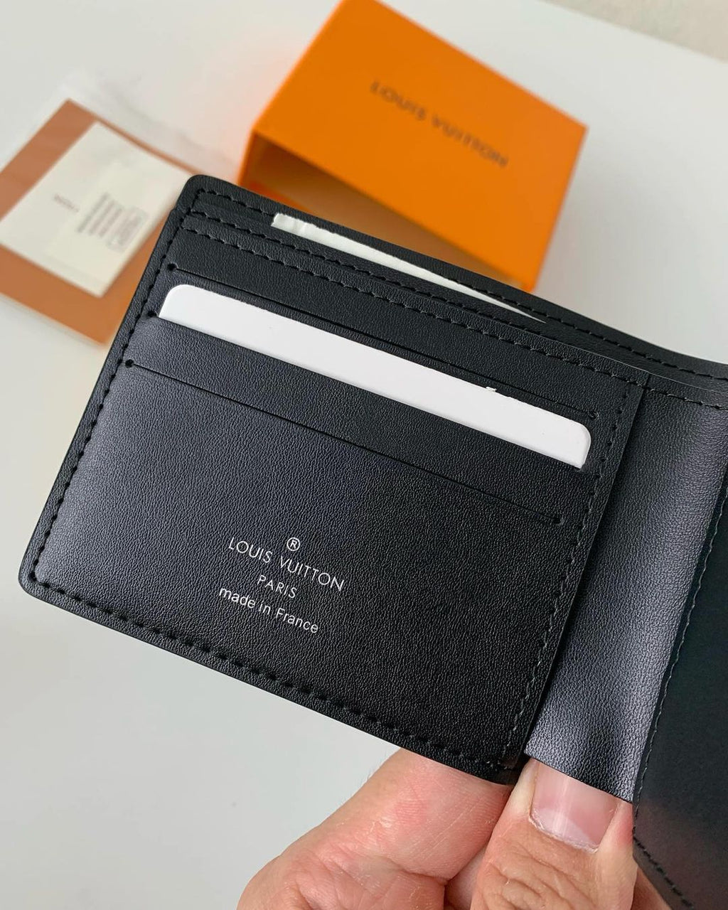 Louis Vuitton Multiple Wallet "BLACK" Taurillon Leather