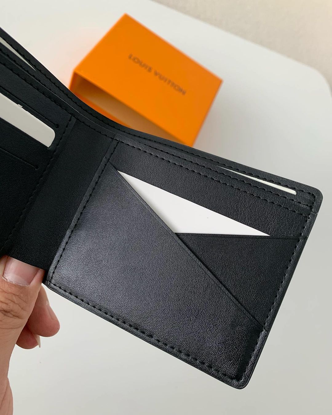 Louis Vuitton Multiple Wallet "BLACK" Taurillon Leather
