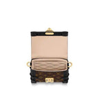 Louis Vuitton ESSENTIAL TRUNK